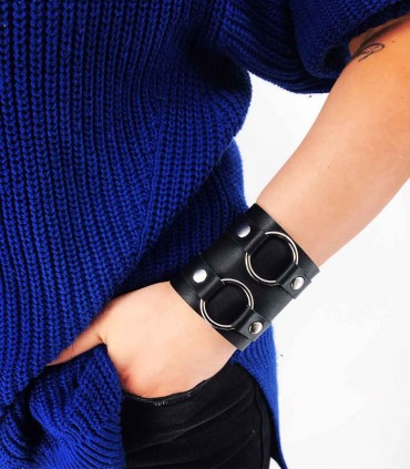 Bratara din piele M7