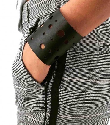 Bratara din piele M6