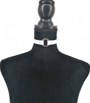 Leather choker C29