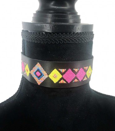 Leather choker C119